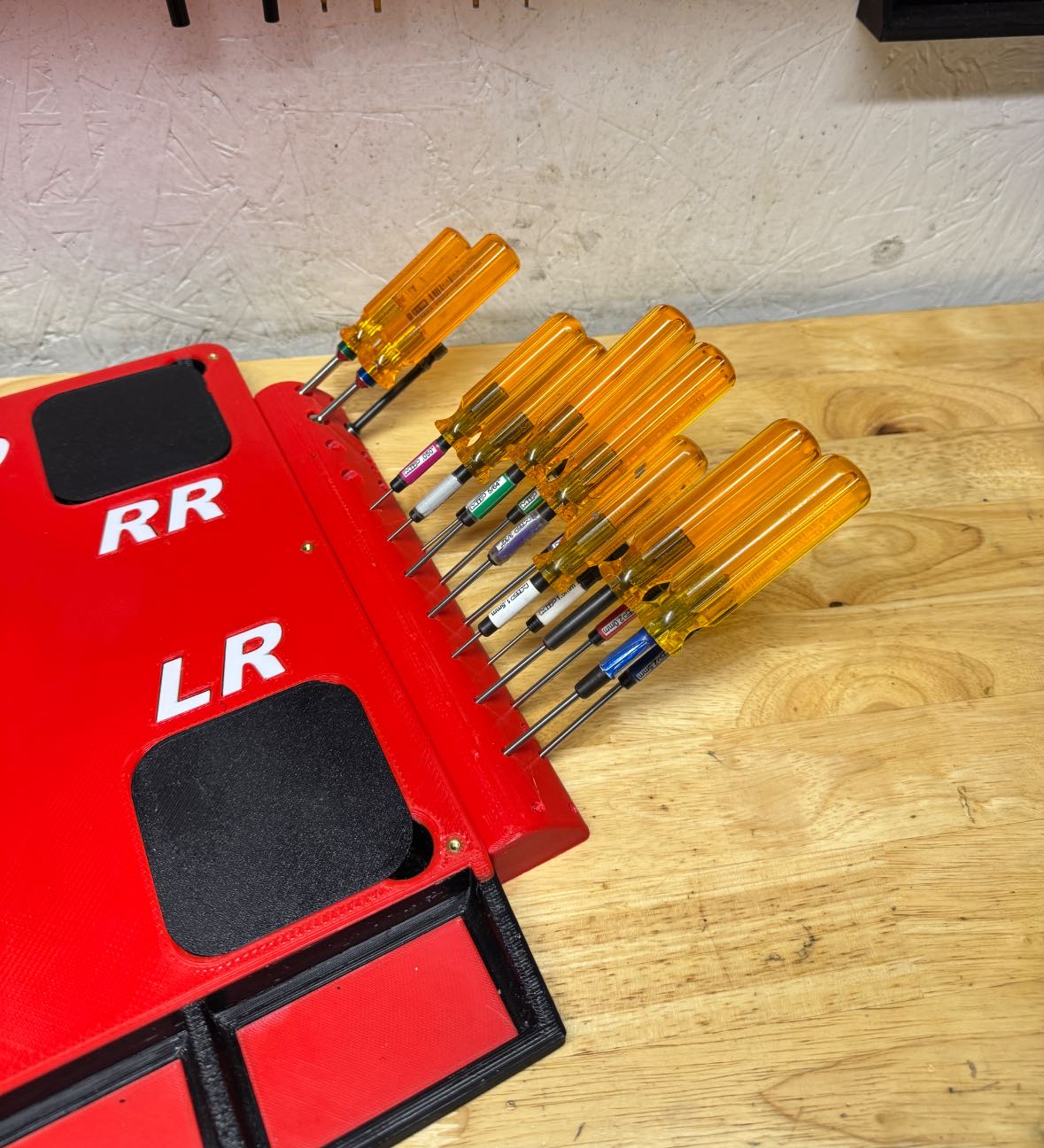 1/10th Scale & Pit Board: MIP Tool Holder