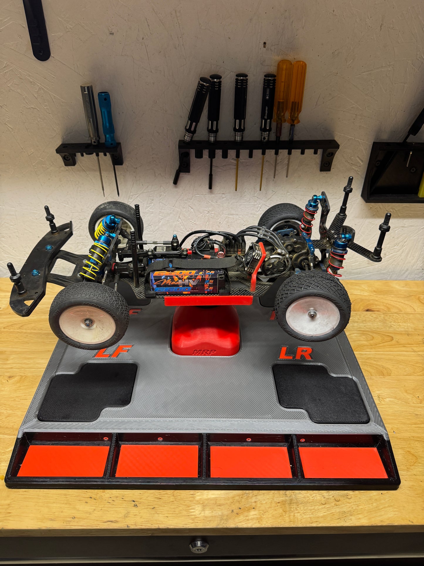 1/10th Universal Scale Board